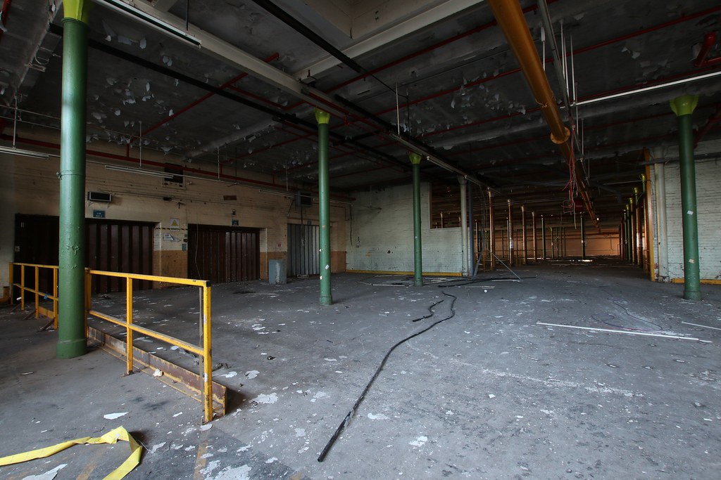 Redacted Building 46898665392_c4499522d9_b.jpg | Derelict Places - Urban Exploring Forum